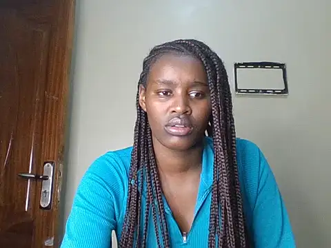 Prettygodess1 online show from 06-25-26, 07:52
