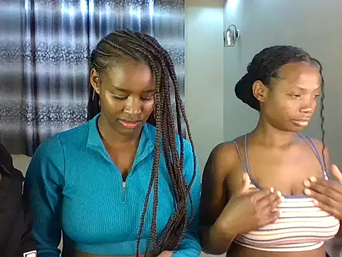 Prettygodess1 online show from 06-13-26, 08:29