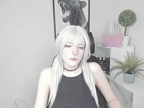 Snapshot of NikaDream chatting on 07-21-26, 12:50 NikaDream online show from 07-21-26, 12:50