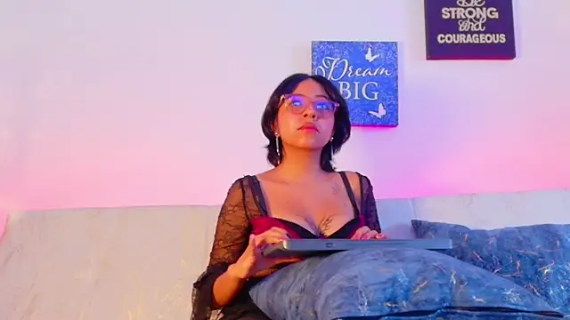 dhalya roses online show from 06-12-26, 03:10