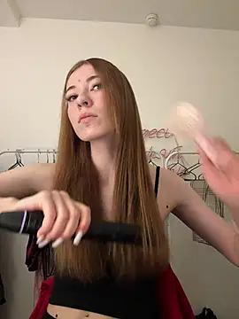 AlisaRussel online show from 07-10-26, 04:18