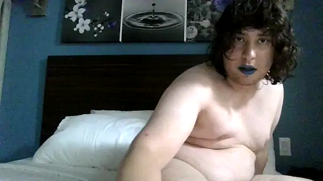 Snapshot of Mxnightshade chatting on 07-07-26, 02:03 Mxnightshade online show from 07-07-26, 02:03