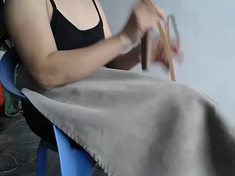lilaesa online show from 06-11-26, 02:22