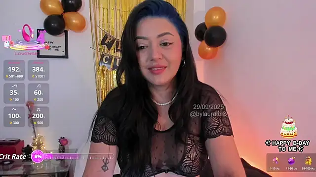 LauraToro  online show from 09-29-25, 01:39