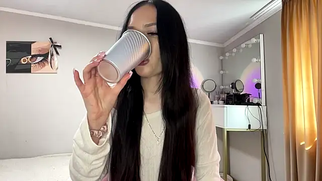 amelialiana online show from 06-14-26, 01:12