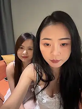 Snapshot of jingya521 chatting on 06-16-26, 01:44 jingya521 online show from 06-16-26, 01:44