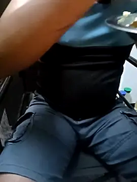 Lawrencedlkk007 online show from 02-10-26, 11:09