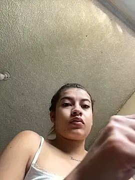 Sofia Ferraro online show from 08-04-26, 02:32