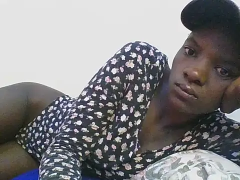 ebonypetite2 online show from 06-30-26, 03:28