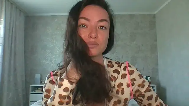 Mia Salamanka online show from 06-24-26, 02:32