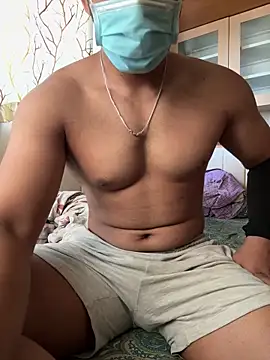 Snapshot of muscularZoro chatting on 06-18-26, 10:42 muscularZoro online show from 06-18-26, 10:42