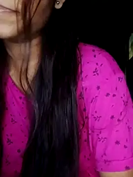 Snapshot of Ishaniya chatting on 07-19-26, 09:28 Ishaniya online show from 07-19-26, 09:28