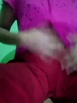 Snapshot of Ishaniya chatting on 06-18-26, 08:14 Ishaniya online show from 06-18-26, 08:14
