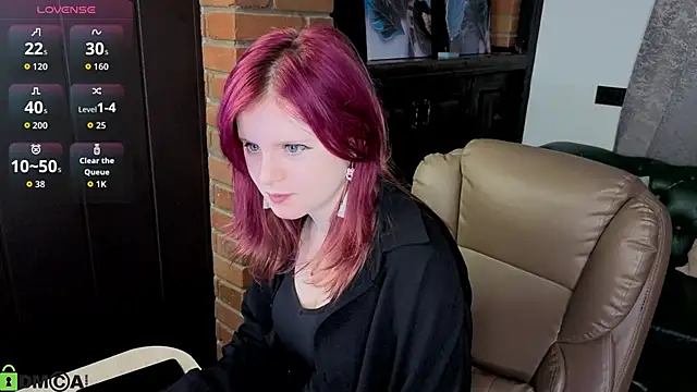 Fox  Cute online show from 06-21-26, 02:28