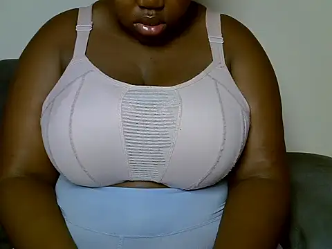 Tashazbabe online show from 06-26-26, 05:46