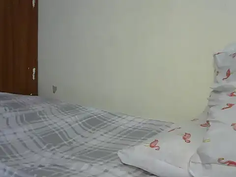prettygurl- online show from 06-19-26, 10:25
