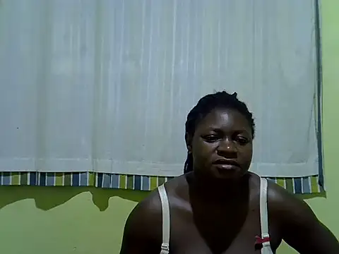 CURVY-CORAZZON online show from 07-16-26, 04:42