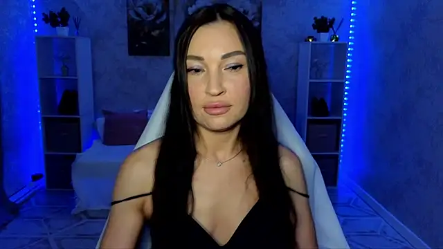 Snapshot of NikoleMills chatting on 07-11-26, 06:13 NikoleMills online show from 07-11-26, 06:13
