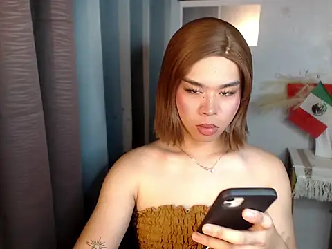 Horny HoneyX online show from 07-08-26, 07:42