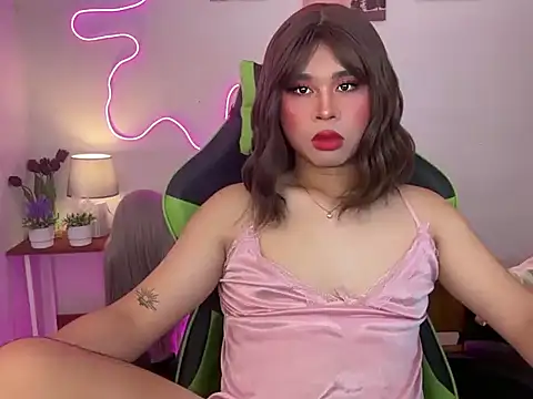 Horny HoneyX online show from 06-12-26, 08:39