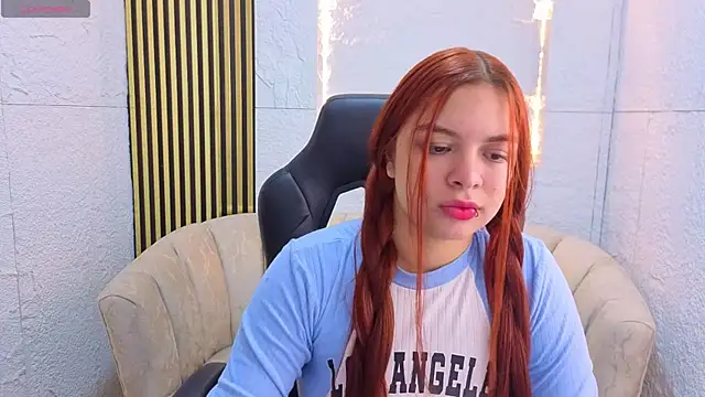 sofia red cn online show from 06-18-26, 01:05