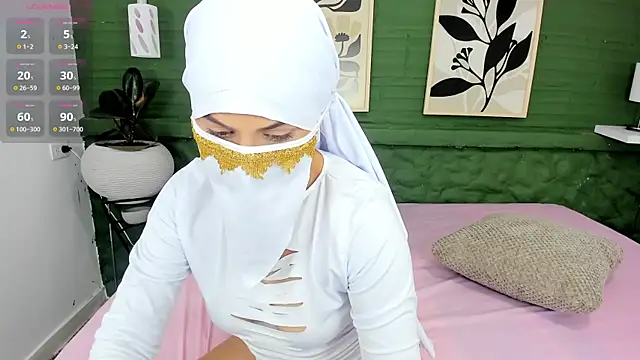 aisha k online show from 06-13-26, 11:35
