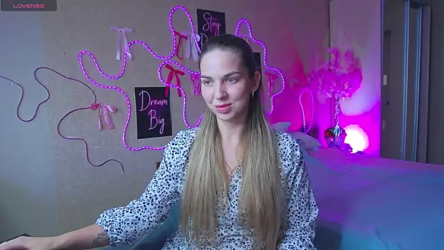 Snapshot of babbyalexandra chatting on 07-29-26, 01:32 babbyalexandra online show from 07-29-26, 01:32