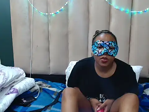 JustKarii online show from 06-09-26, 08:21
