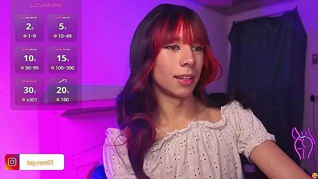 lady Tayron online show from 06-15-26, 01:39