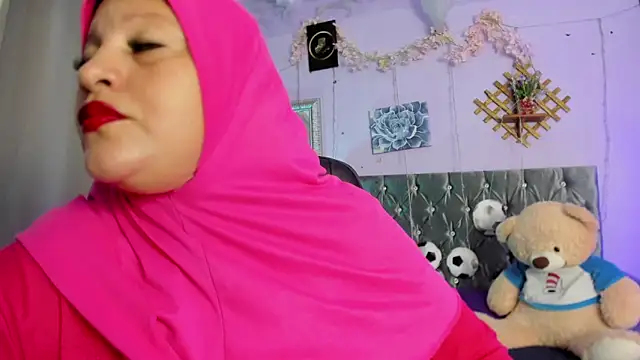 AmiraBakir- online show from 06-22-26, 12:24