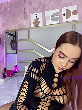 Snapshot of Victoria-Luxx chatting on 06-11-26, 08:50 Victoria-Luxx online show from 06-11-26, 08:50
