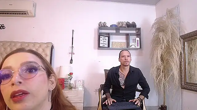NinaAndRocco online show from 06-16-26, 12:43