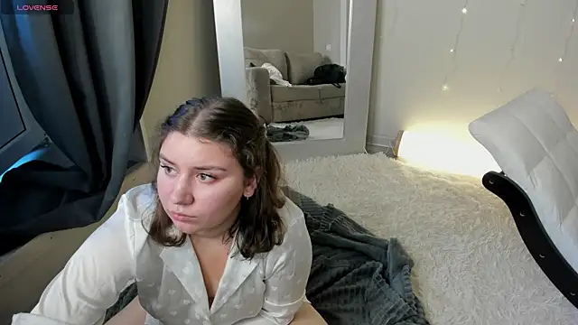 Velvet Kisss online show from 07-25-26, 01:24