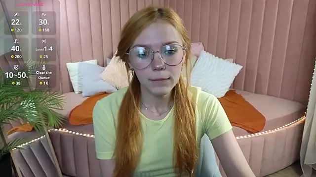 Snapshot of memymee_ chatting on 07-26-26, 01:23 memymee online show from 07-26-26, 01:23