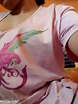 Snapshot of Jaklina_123 chatting on 07-08-26, 02:29 Jaklina 123 online show from 07-08-26, 02:29