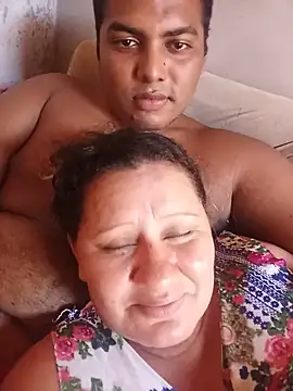 AmordeGirassol online show from 06-10-26, 11:11