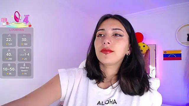Camiila  1 online show from 07-09-26, 12:15