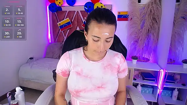 Camiila  1 online show from 07-23-26, 11:51