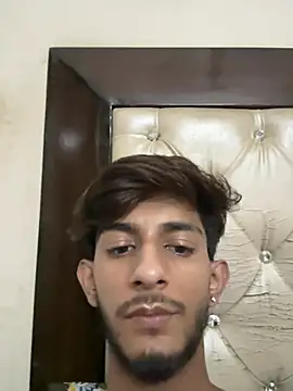 ronnnnn718 online show from 07-19-26, 10:23