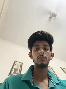 ronnnnn718 online show from 06-21-26, 12:33