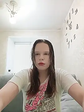 Sara liss online show from 06-17-26, 01:16