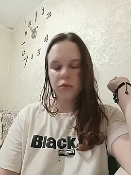 Sara liss online show from 07-31-26, 02:47