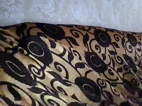 lucyswee online show from 07-19-26, 04:54