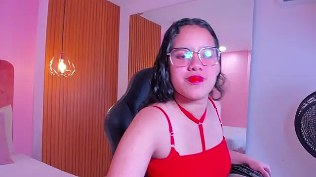 shayra alina online show from 07-04-26, 12:43