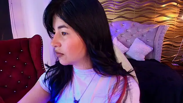 Snapshot of _Ninaharpper chatting on 07-21-26, 12:39 Ninaharpper online show from 07-21-26, 12:39