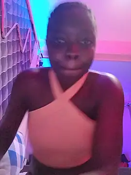 slimgirl2544 online show from 07-08-26, 09:37