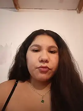 Snapshot of MOnsce2 chatting on 06-15-26, 12:49 MOnsce2 online show from 06-15-26, 12:49