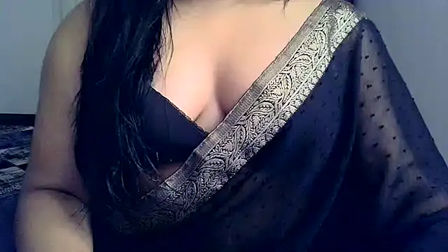 Snapshot of Rani_016 chatting on 07-15-26, 02:46 Rani 016 online show from 07-15-26, 02:46