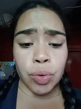 Violett Cinnamon online show from 07-28-26, 10:42
