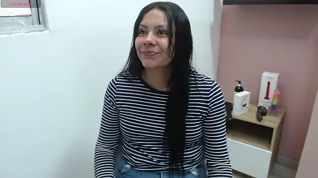 black velvet online show from 06-18-26, 02:11